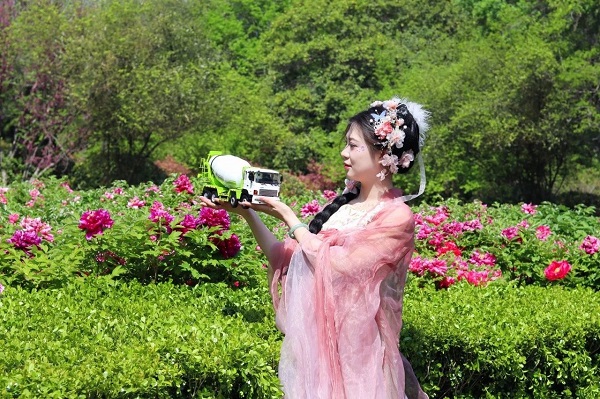 【公司新聞】美！太美了！快來欣賞凌宇“牡丹仙子”
